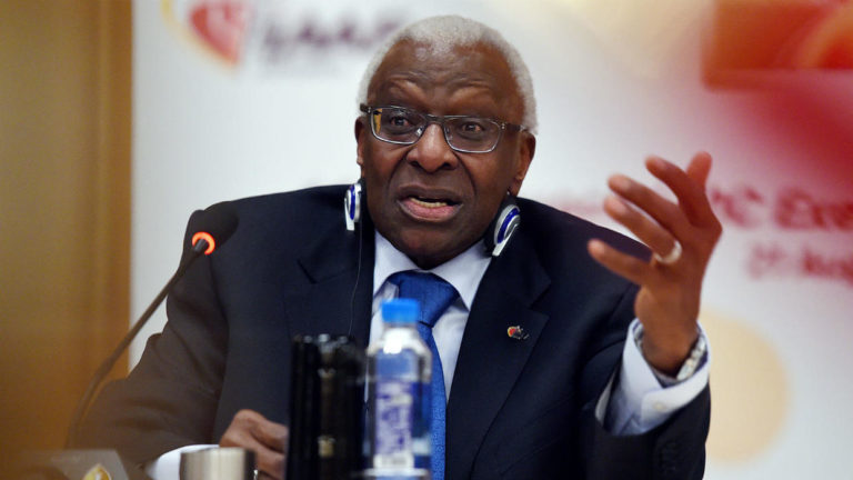 Lamine Diack attendu au Tribunal à 12h30