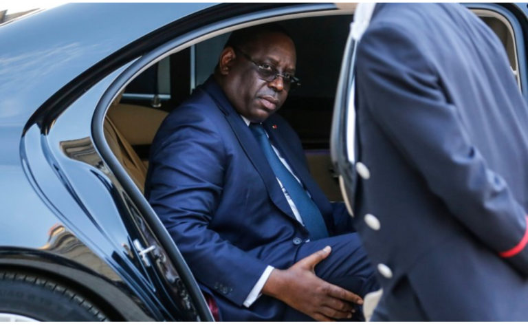 Gaspillage au sommet : Macky, ses hommes et les véhicules de luxe à plus de 100 milliards
