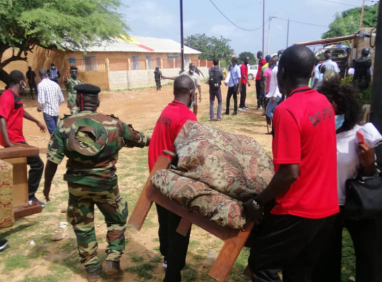 Ouakam/Terme-Sud: Quelques images de l’expulsion musclée des occupants irréguliers
