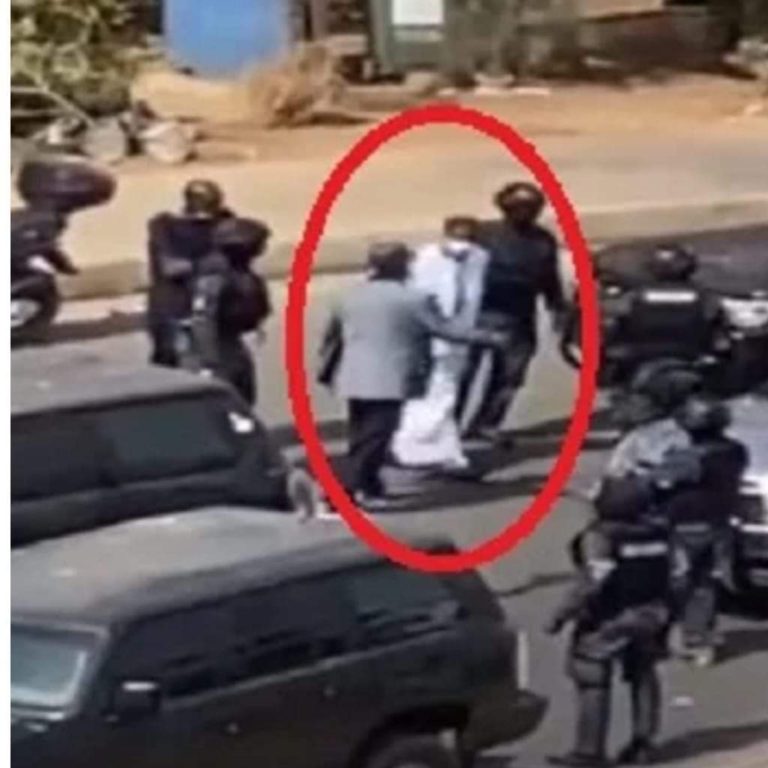 Les images exclusives de l’arrestation de Ousmane Sonko