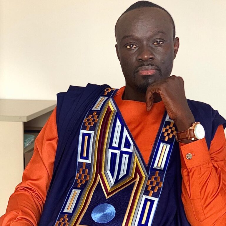 Affaire des couleurs de la Coalition Yewwi Askan Wi : Les éclaircissements de Abdou Karim Ndoye Directeur artistique